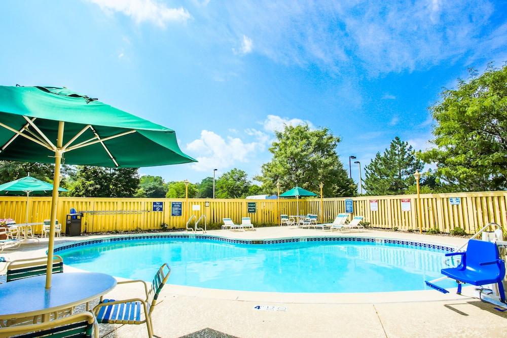 Country Inn & Suites By Radisson, Chicago-Hoffman Гоффман-Істейтс Екстер'єр фото